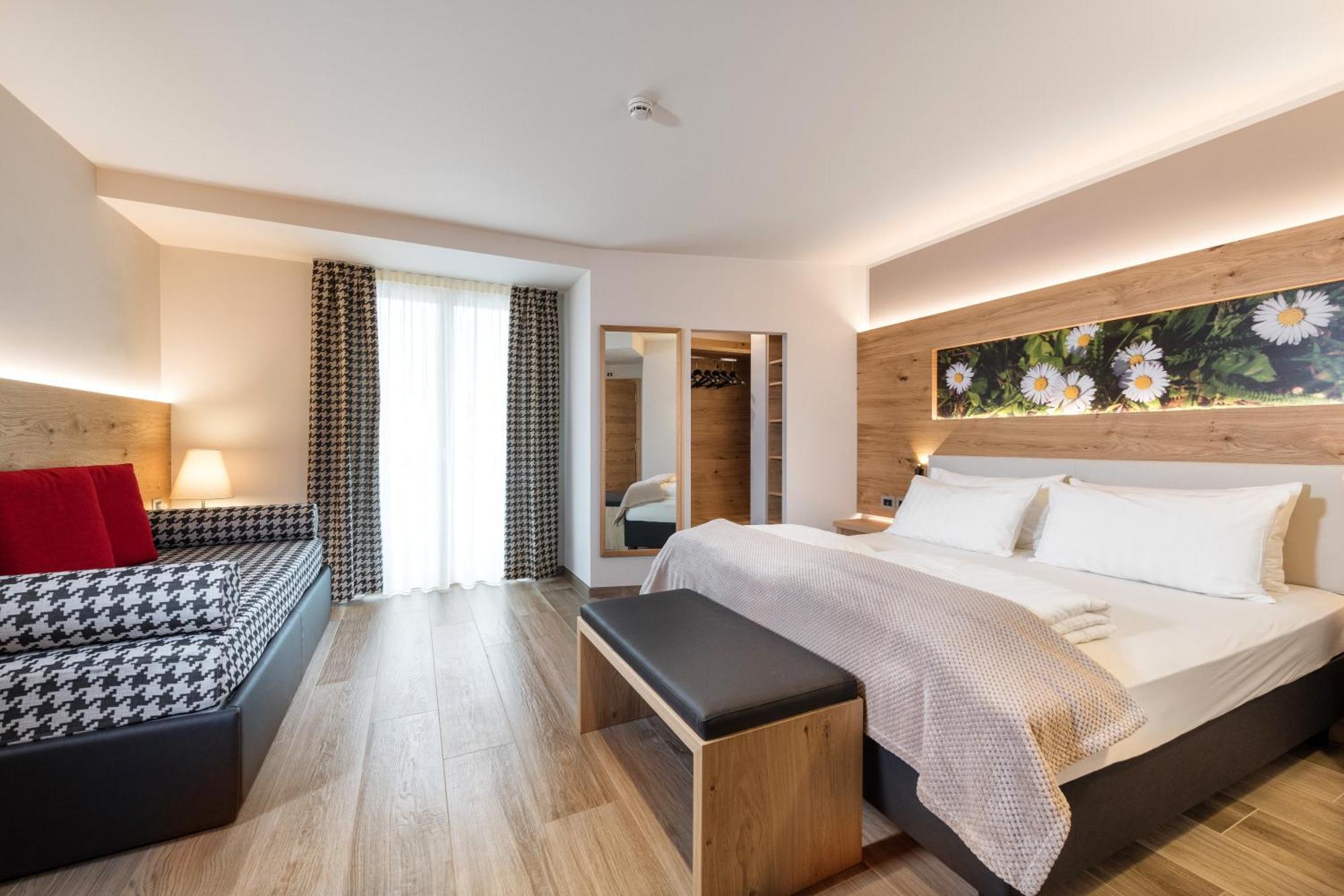 Family Hotel Serena 安达洛 外观 照片
