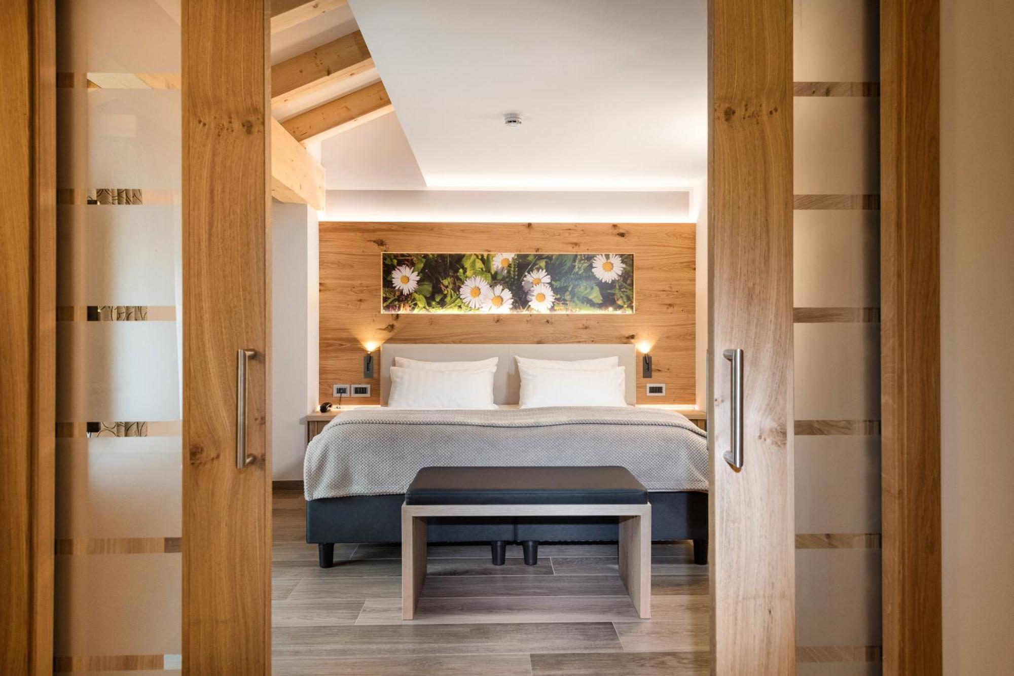Family Hotel Serena 安达洛 外观 照片