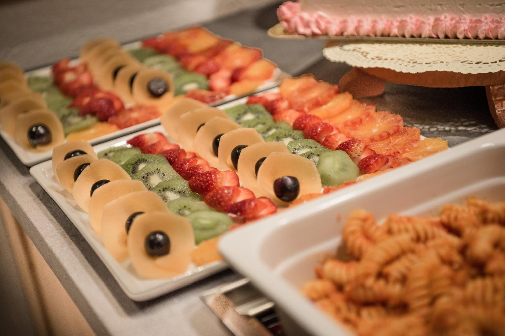 Family Hotel Serena 安达洛 外观 照片