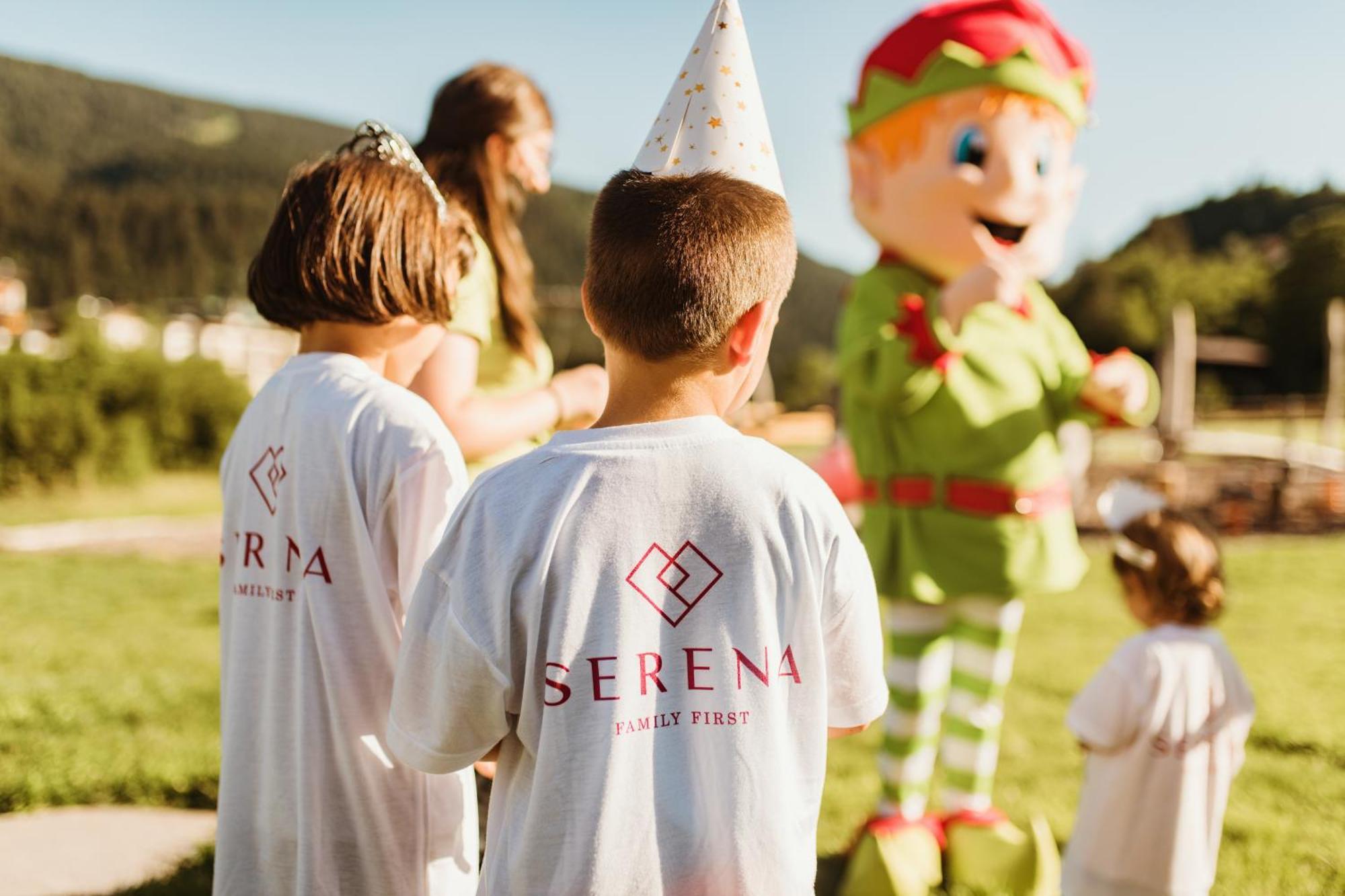Family Hotel Serena 安达洛 外观 照片